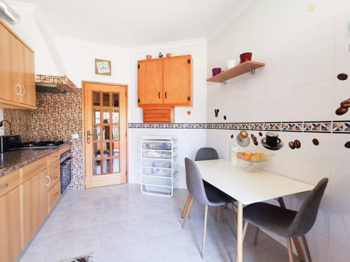 Casa Angela Apartment ลากอส ภายนอก รูปภาพ